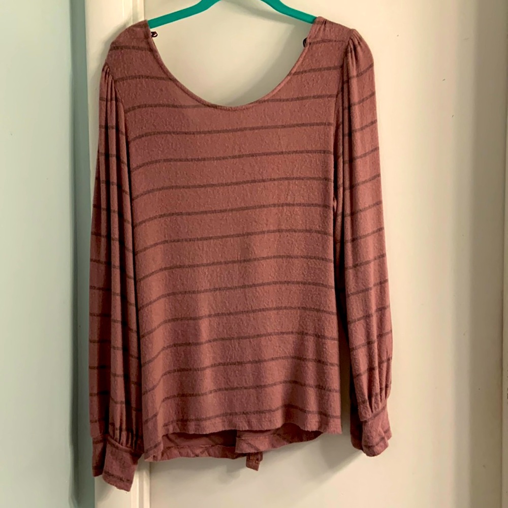 Lazy Sundays Open Fly Away Back Mauve And Purple Striped Shirt Size Large